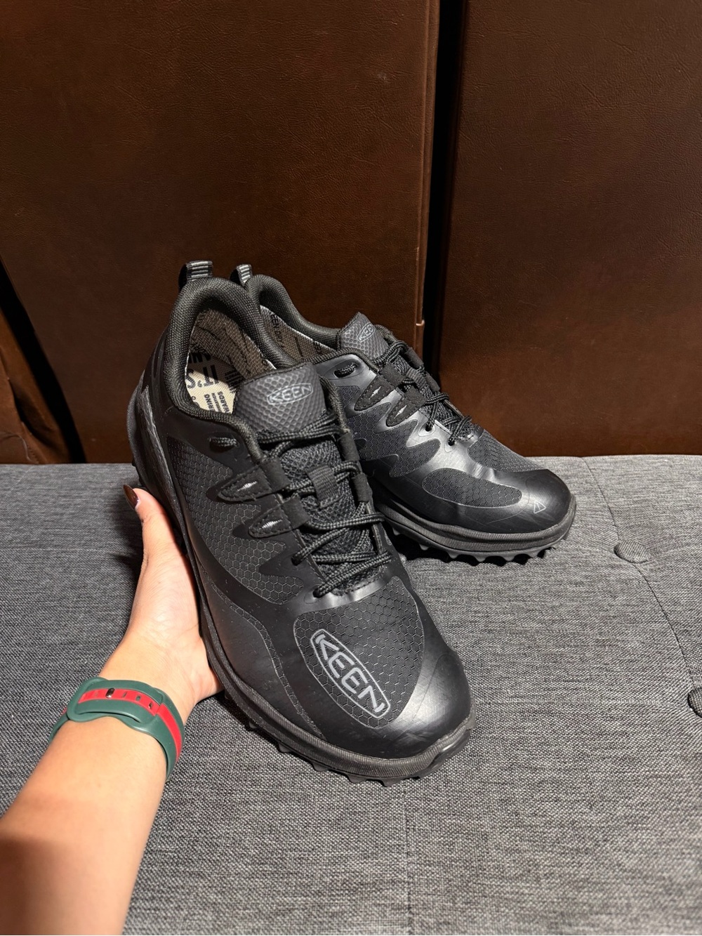 KEEN Zionic Waterproof Hiking Shoes Black 9.5 W